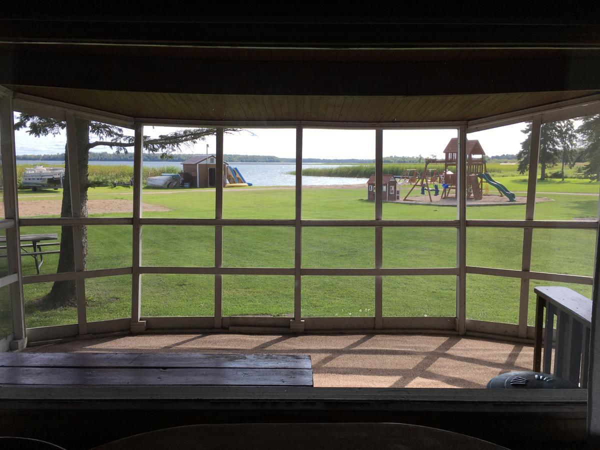 Dunrovin Resort Blackduck エクステリア 写真